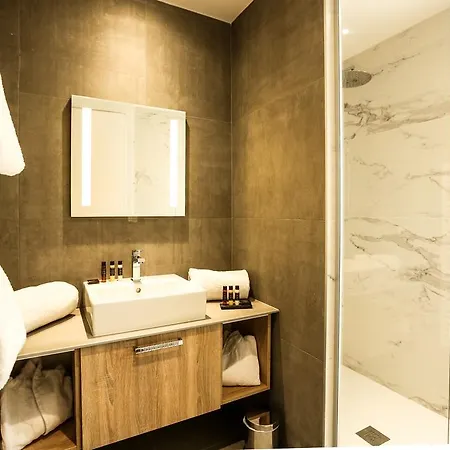 מלון דירות Le Kube Centre Prestige 5*