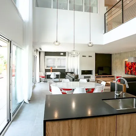 Le Kube Centre Prestige